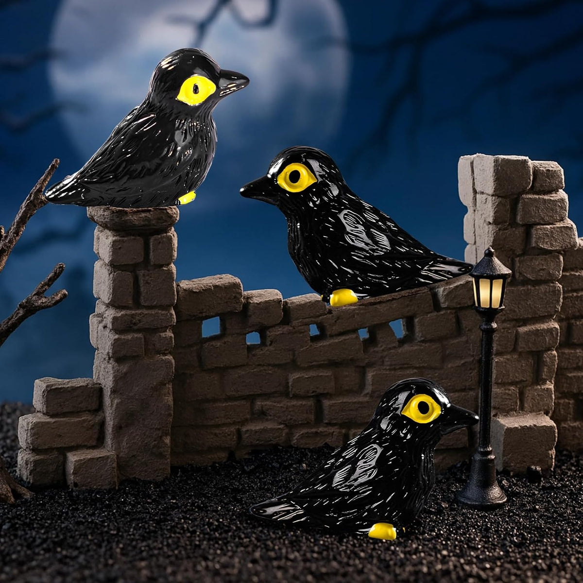 50 Pcs Mini Resin Figures Crow Set for Halloween Gothic Scene Decorations, Black with Yellow Eyes, Realistic Detailing, Small Crow Ornaments for Micro Landscapes and Haunted Displays